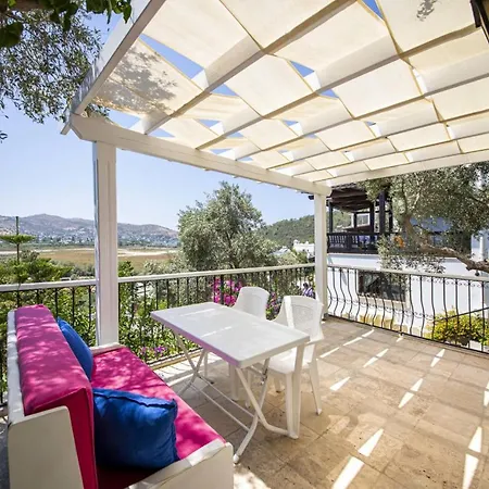Apartment Lovely Flat With Pool And Nature View In Bodrum Golturkbuku
