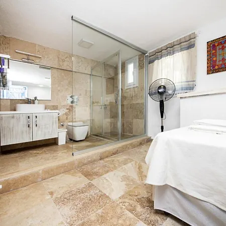 Lovely Flat With Pool And Nature View In Bodrum